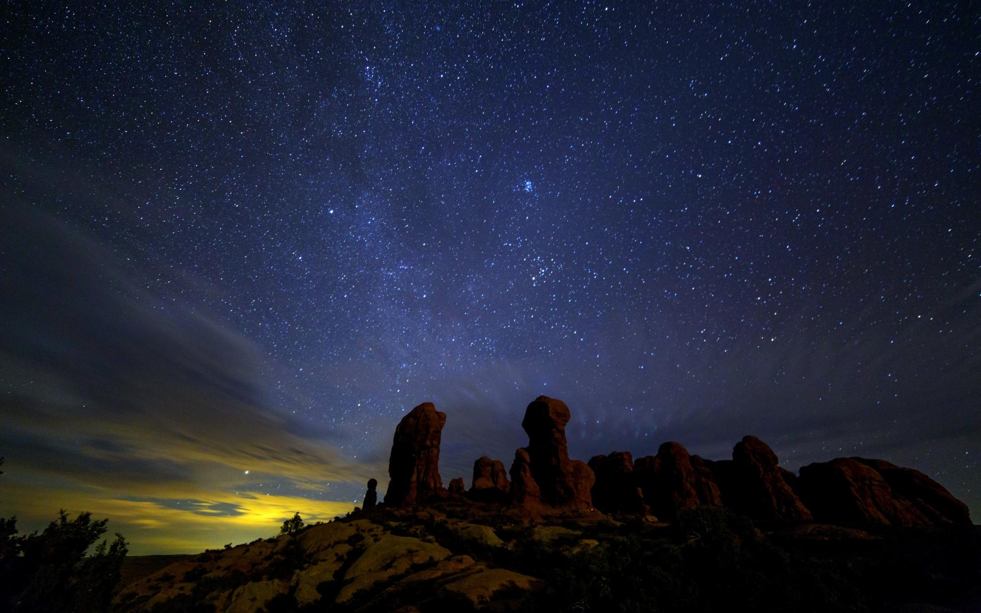 绝地求生吃鸡科技是真的吗？锁头透视自瞄功能24小时发卡吗？